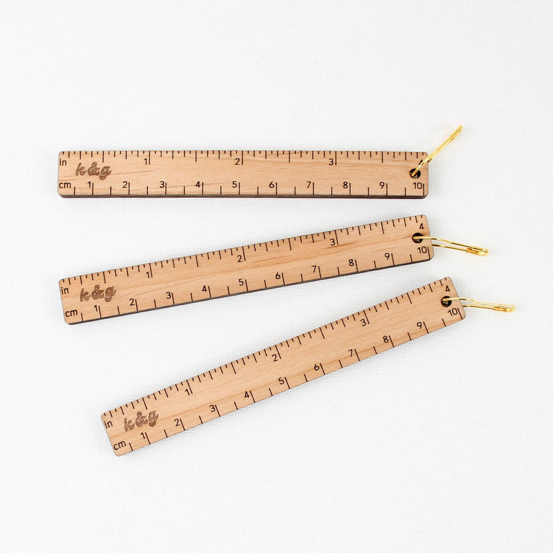 Knit & Gather Upcycled 4" Clip Ruler